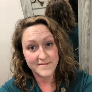 Meet your Posher, Brandi